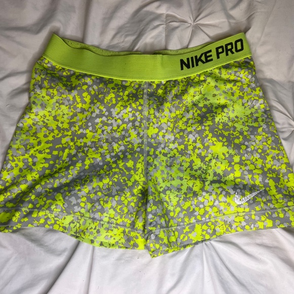 Nike Pros Spandex - Large - Picture 1 of 4